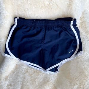 Nike • Girls Dri-FIT Tempo Shorts